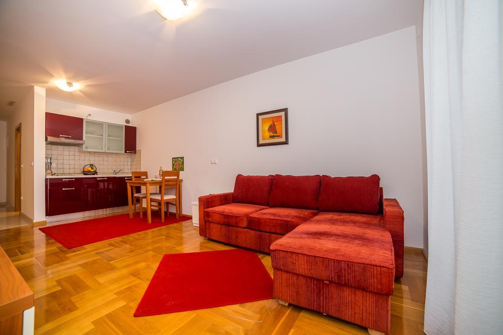 Apartments Kristina Makarská Exteriér fotografie