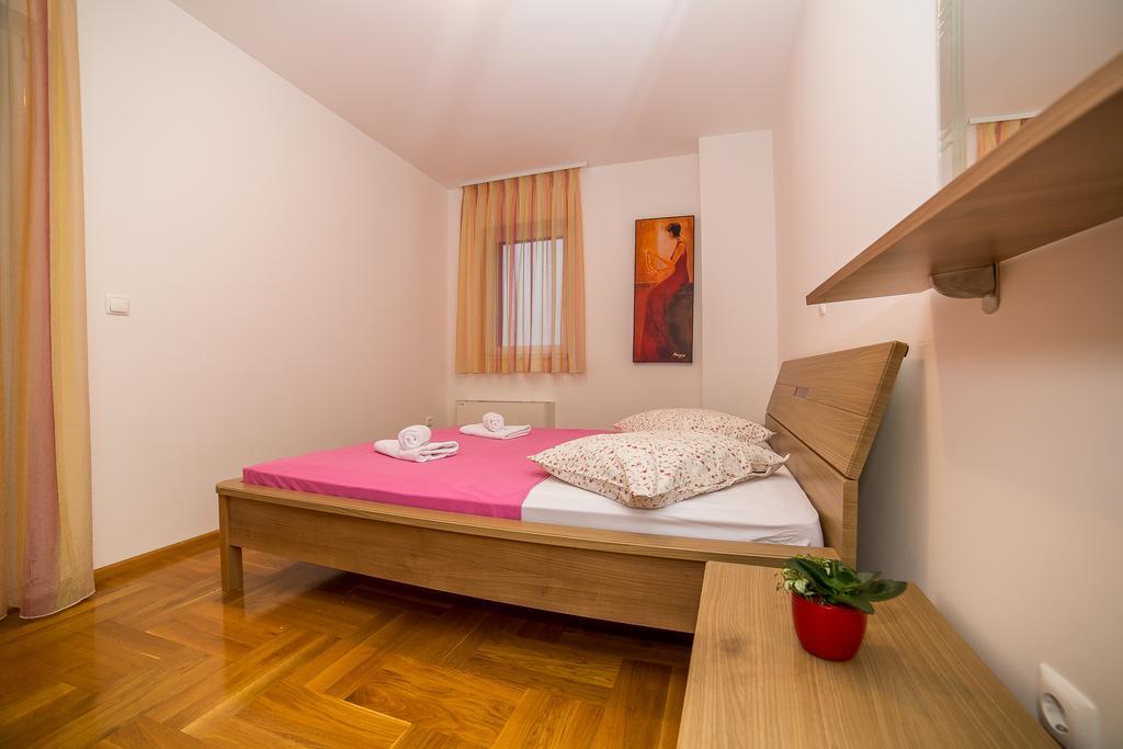Apartments Kristina Makarská Exteriér fotografie